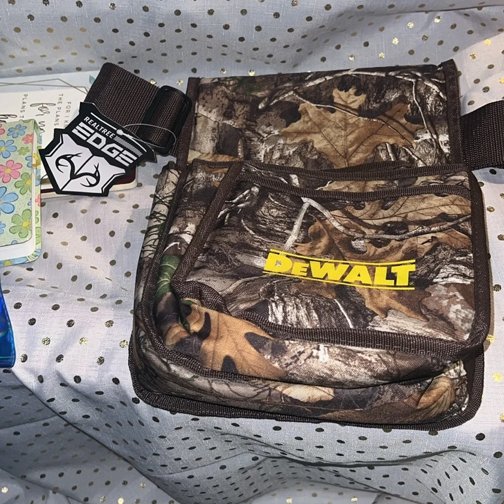 DEWALT Camouflage Men's Bag